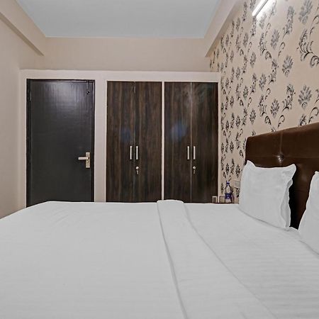 Collection O 84499 Hotel Nakshatra Inn Indore Exterior photo