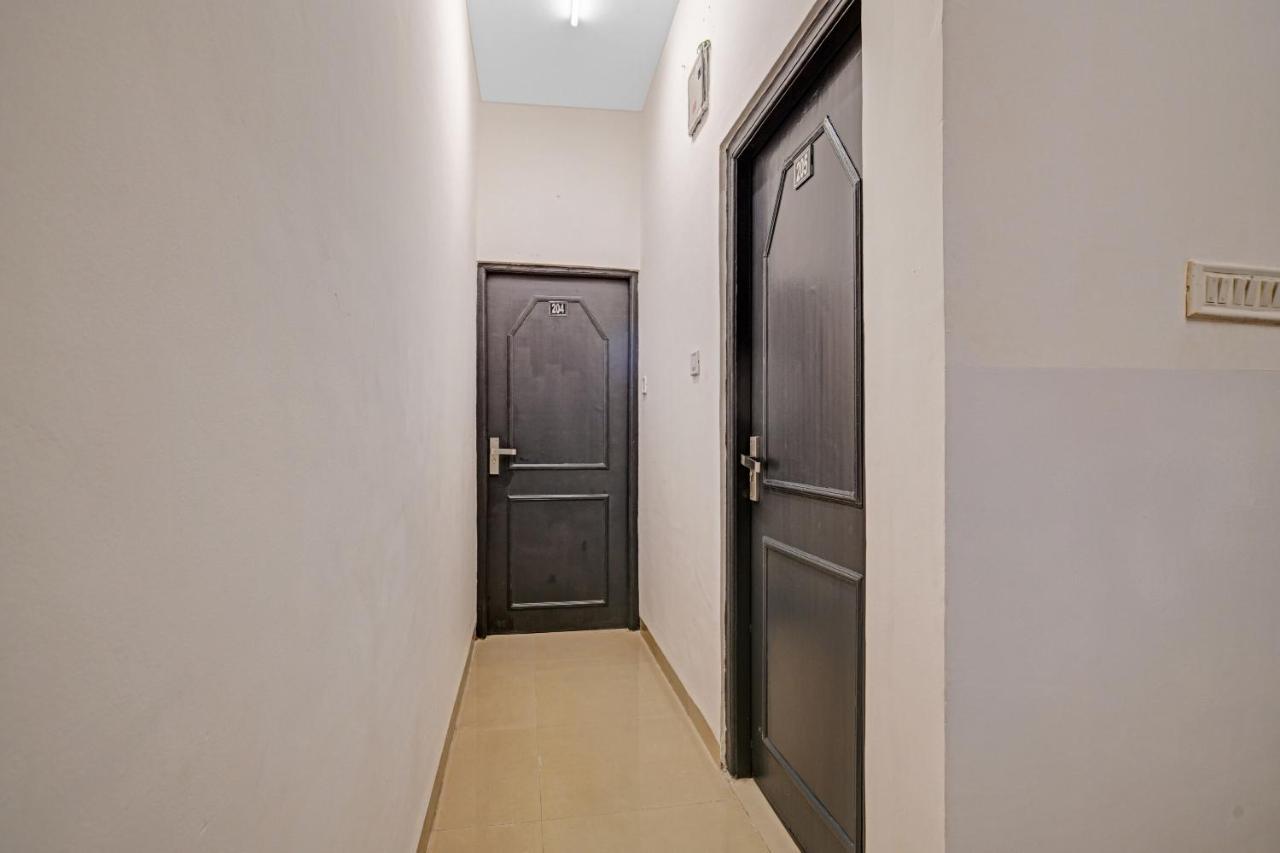 Collection O 84499 Hotel Nakshatra Inn Indore Exterior photo